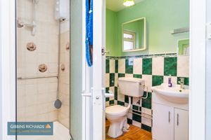 Barn - WC- click for photo gallery